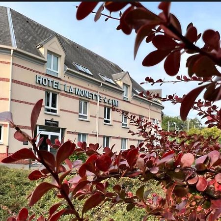 Hotel ATH Orry-La-Ville Exterior foto